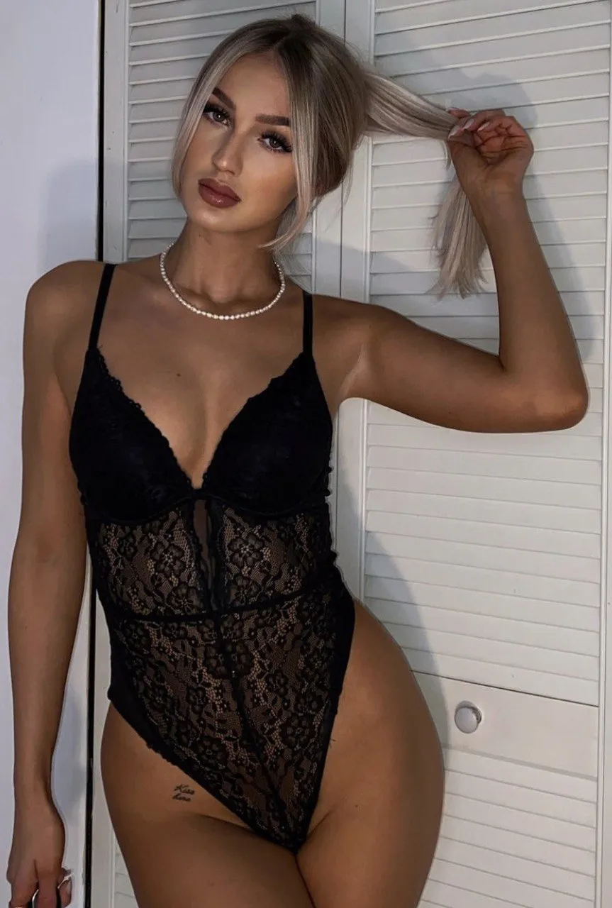 Diana 3 Istanbul escorts